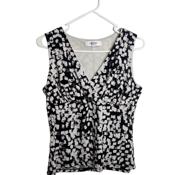 Jones STUDIO WOMENS BLACK&WHITE SLEEVLESS TOP SIZE SMALL - Picture 3 of 5